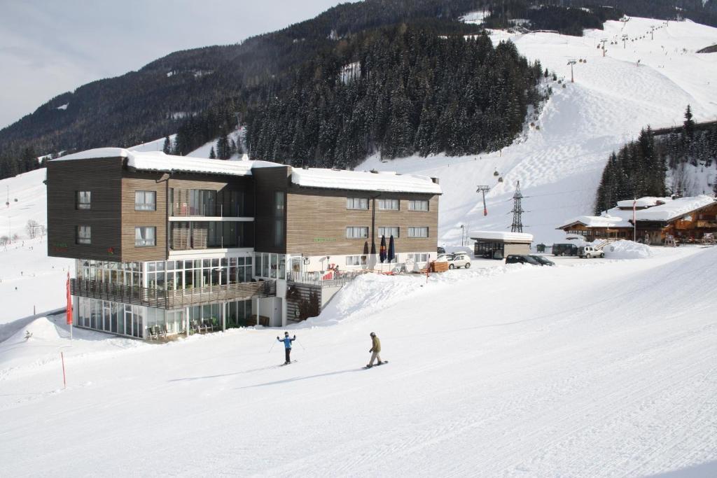 Sporthotel Dr. Karl Renner Hinterglemm Saalbach-Hinterglemm Exterior foto